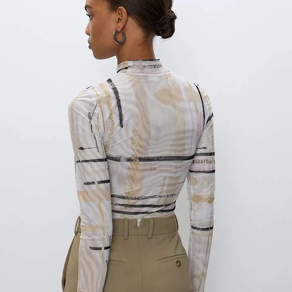 Aritzia Babaton Parlay Bodysuit - Picture 11 of 11